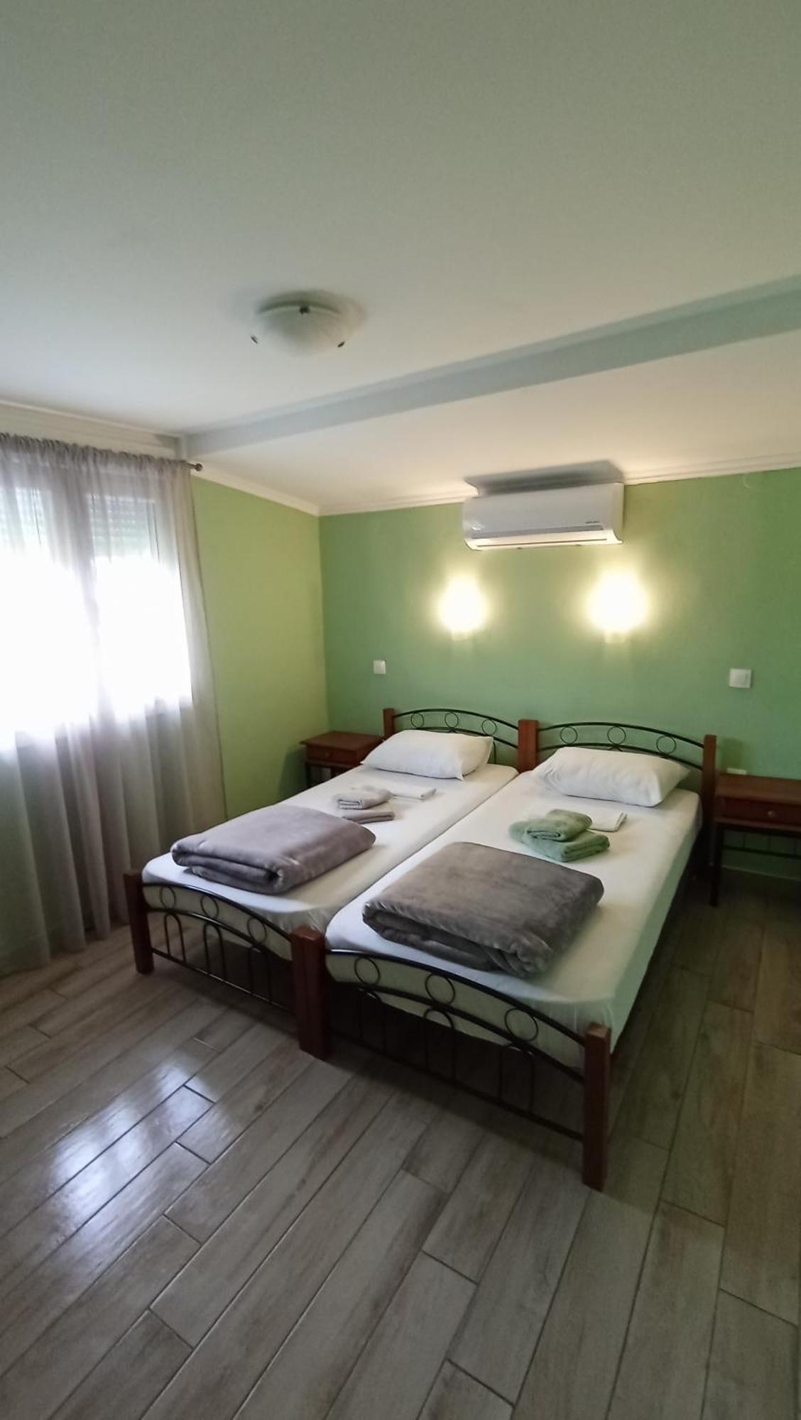 House Eugenia Sarti Apartment Bilik gambar